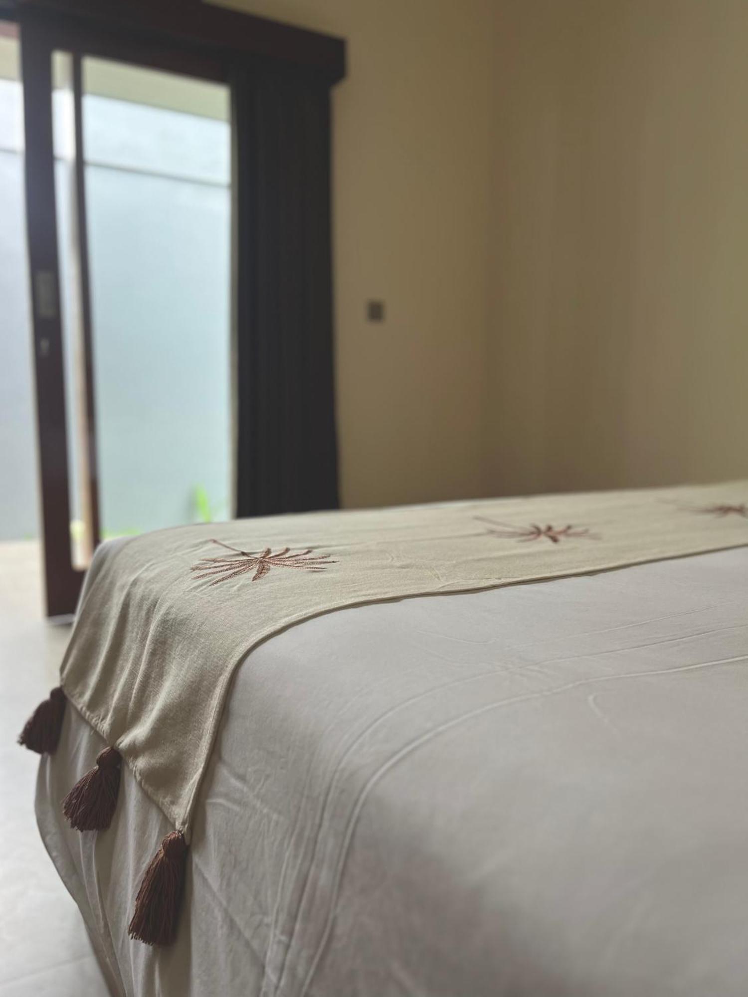 Tropical Almond Villa 乌鲁瓦图 外观 照片